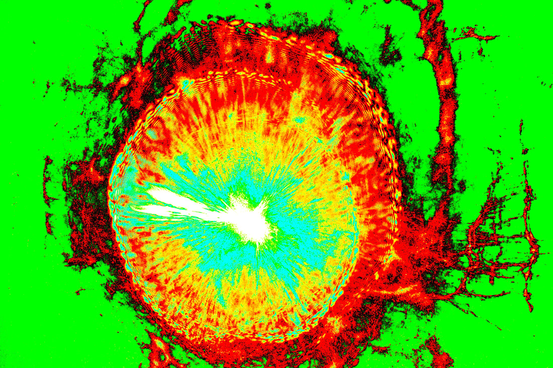 SOLARKERNEXPLOSION — Premium Kunstprint